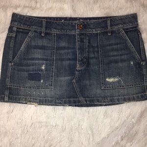 Gorgeous jean skirt from American Eagle.